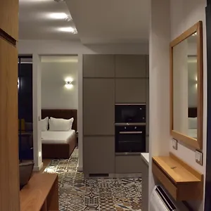 Apartment Tam Serviced Mozart Center, Tirana