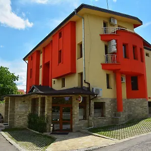 eleganza.sofiahotelsbg.com/
