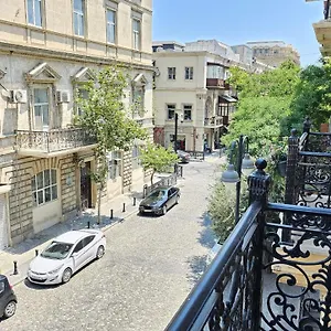 **** Otel Du Port Boutique Azerbaycan
