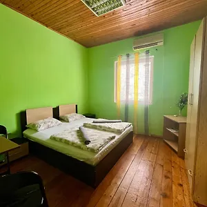 elegance-hostel.sofiahotelsbg.com/
